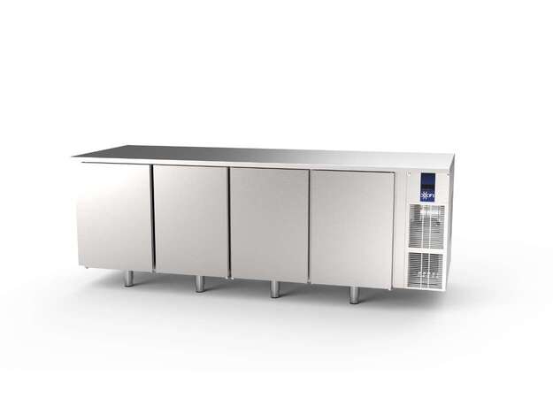 Refrigerated worktables